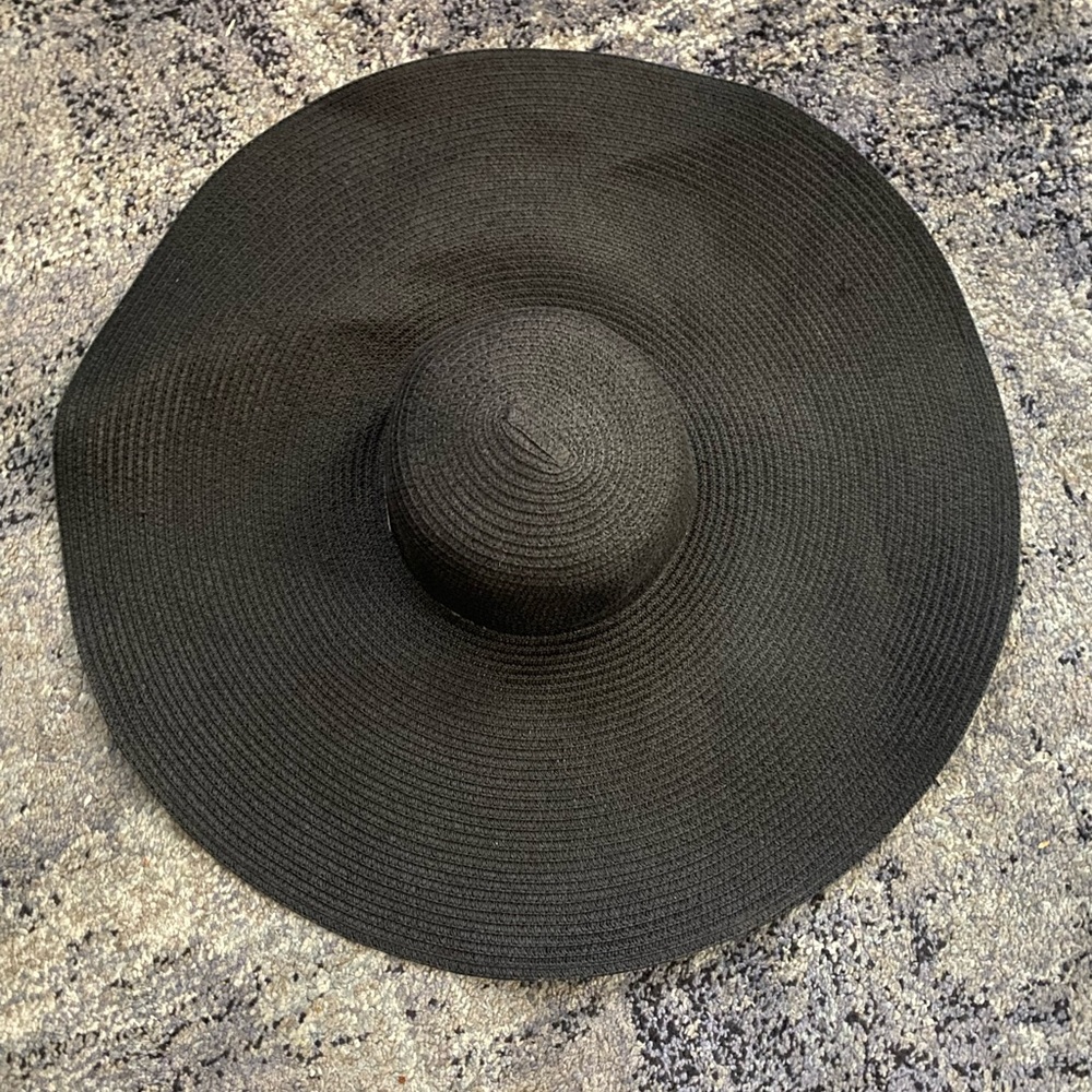 Stylish Black Woven Hat